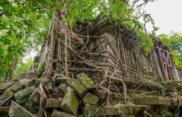 Remote jungle temples Preah Vihear, Koh Ker, Beng Mealea 3 days / 2 nights