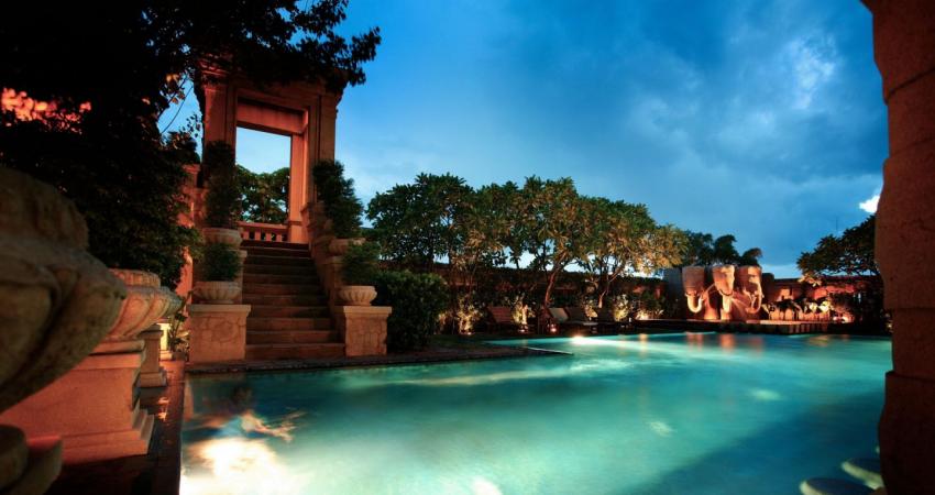 INTERCONTINENTAL