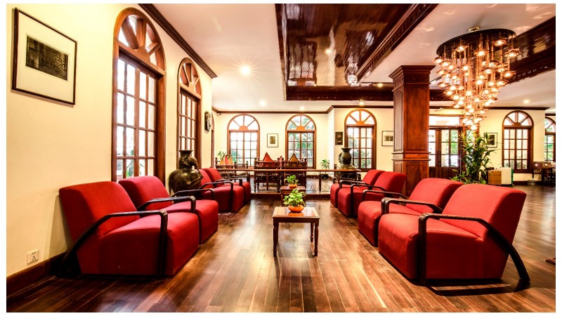 Royal Crown HOtel