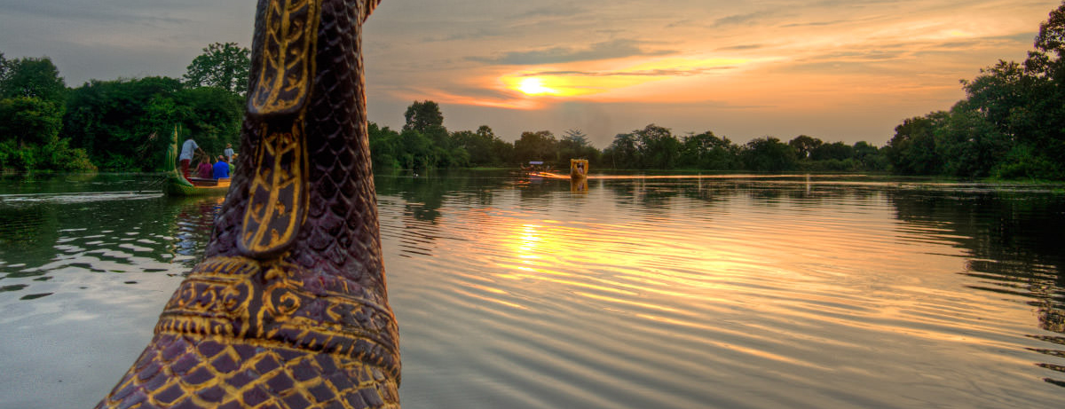 Sunset cruise along Angkor Thom ancient city, Siem Reap