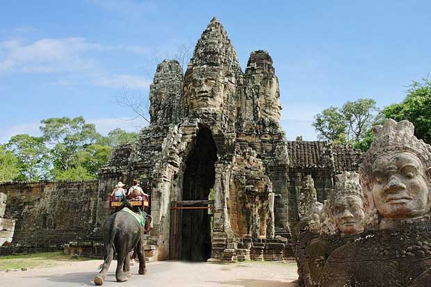 Angkor Wat & Angkor Thom Full Day With Sunset