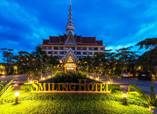 Smiling Hotel